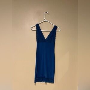 Intimissimi Blue Lace Slip Nightgown Sleepwear Feminine Soft Romantic * READ**